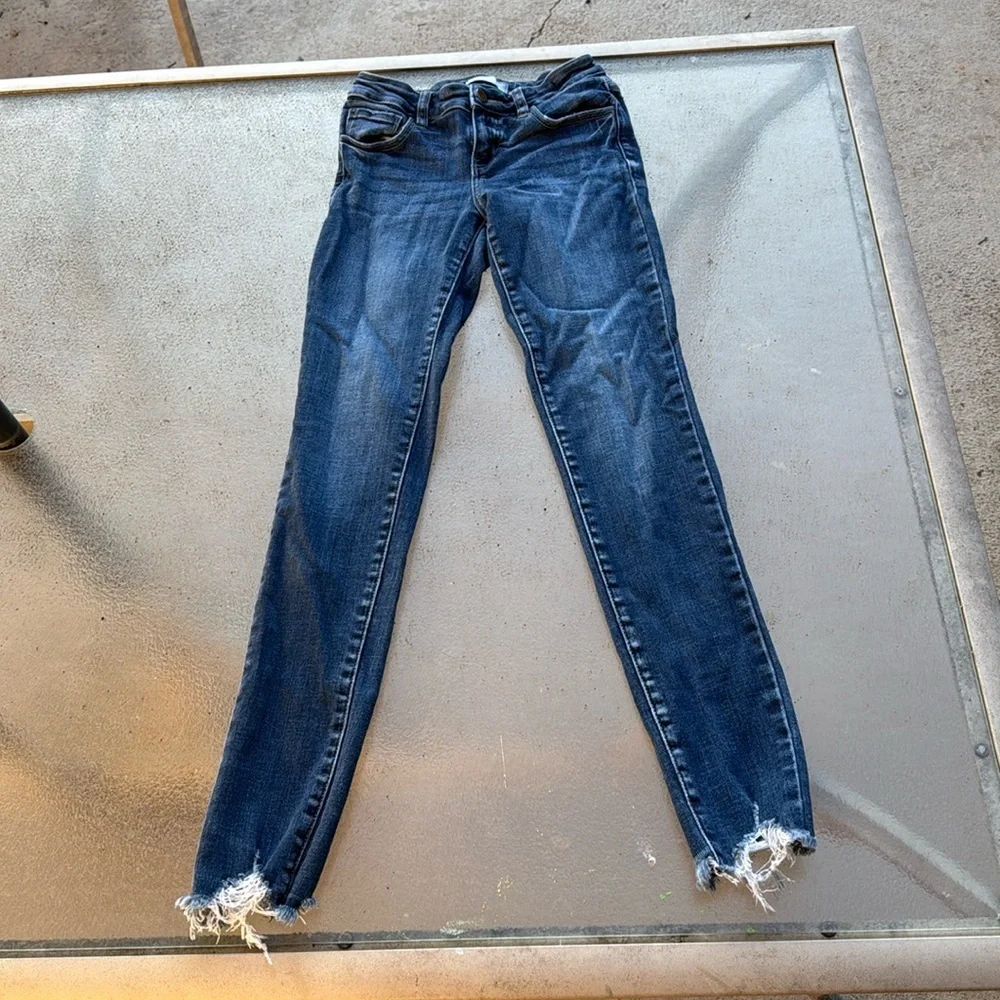 KanCan low rise ankle skinny distressed jeans style VBK1666XT size 24